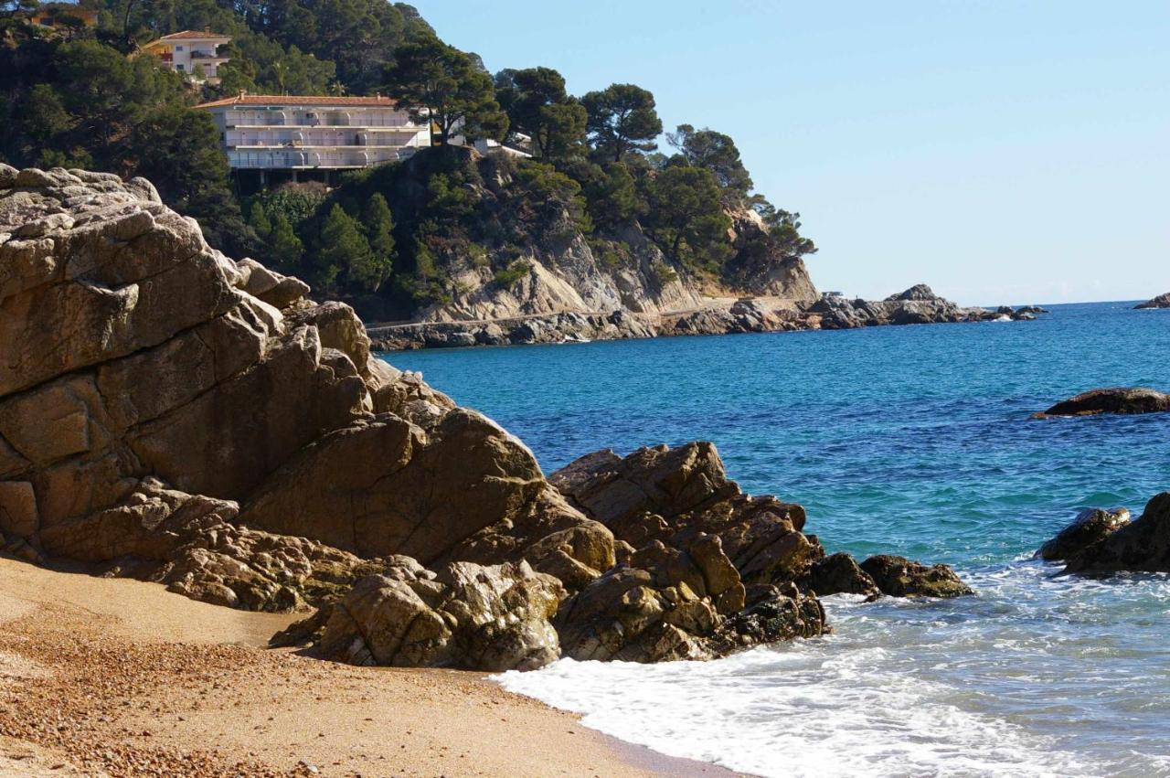 Apartamento Cala Llevadó Luxury Siente la sensación de estar en Crucero Tossa de Mar Exterior foto